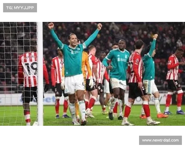 利物浦客场1-0击败桑德兰，范戴克头球制胜